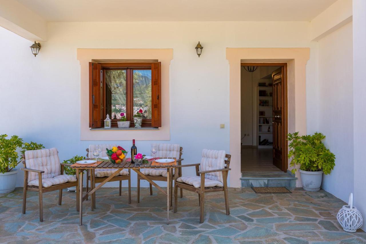 Olive Grove Apartment Skopelos Town Exterior photo